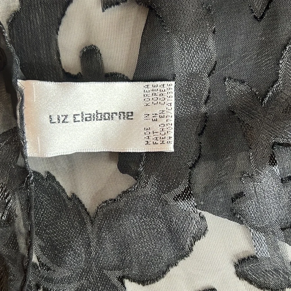 Liz Claiborne black scarf lightweight